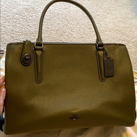 Coach Brooklyn 34 Satchel - Picture 4 of 14